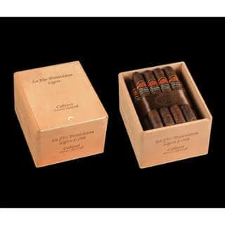 La Flor Dominicana Ligero Cabinet 250 Oscuro Natural 24